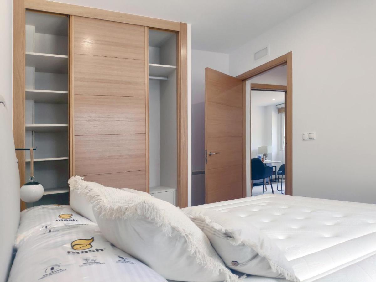 Apartamentos Rey By Como En Casa Santiago de Compostela Exteriör bild