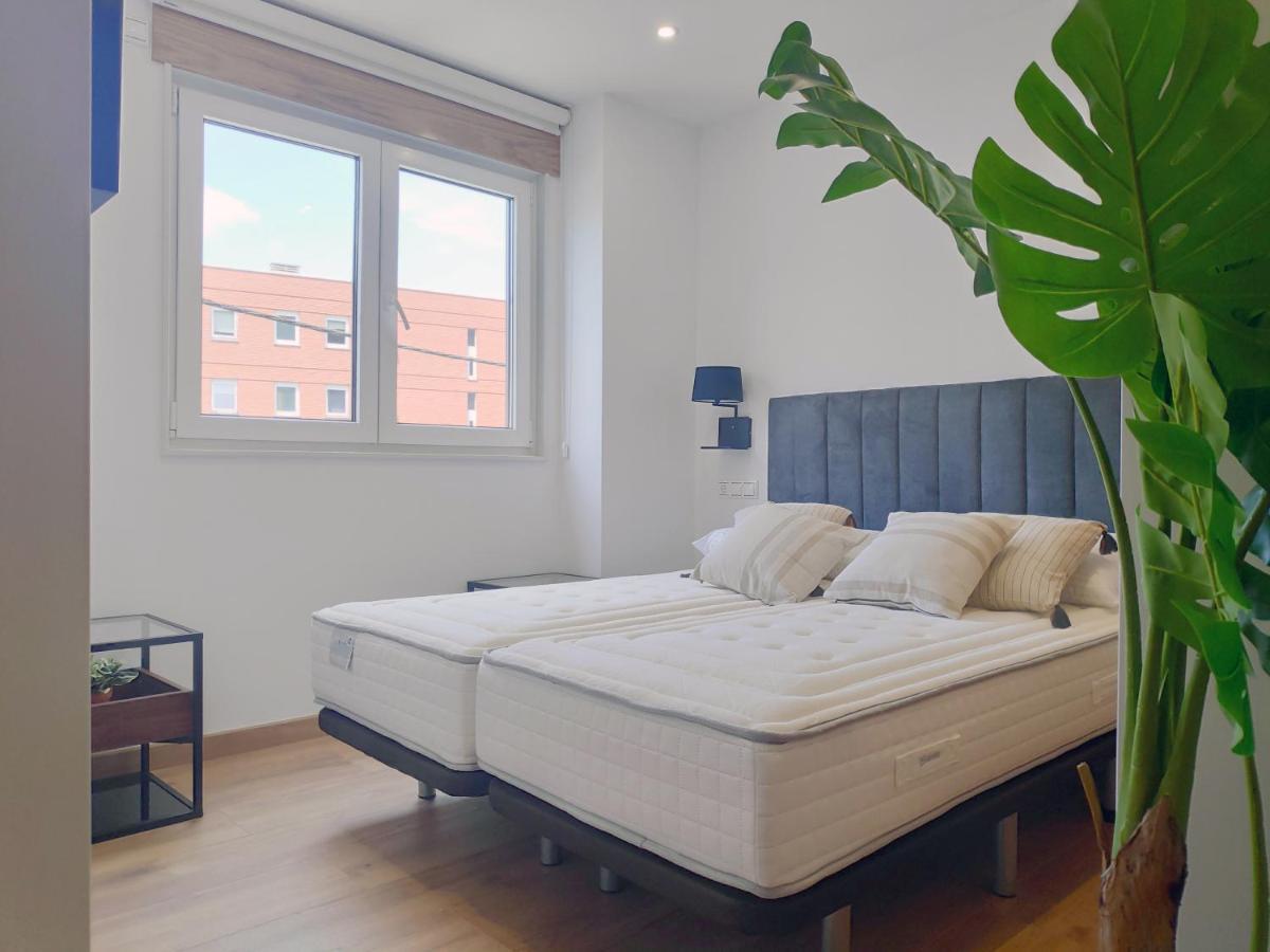 Apartamentos Rey By Como En Casa Santiago de Compostela Exteriör bild
